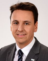 Mag. Markus Hinterberger, Leiter Veranlagung der VKB-Bank Mag. Markus Hinterberger, Leiter Veranlagung der VKB-Bank