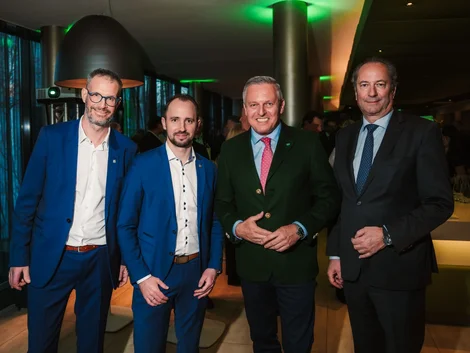 Wolfgang Fankhauser, Markus Auer, LH Kunasek und IV-STMK-Präsident Kurt Maier