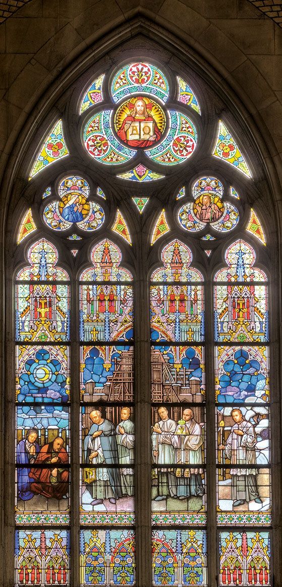 Fotocredit: www.kunstverlag-peda.de Das VKB-Fenster - Mariendom Sanierung Linz