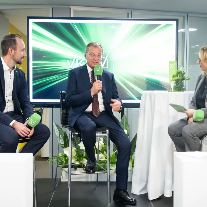 Markus Auer und LH Stelzer auf der Bühne