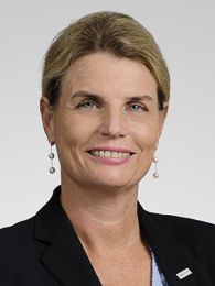 Mag. Carolin Mack